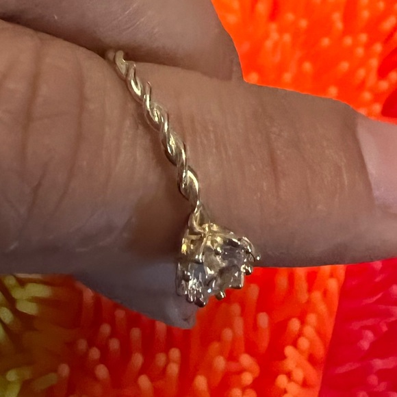 new - Picture 3 of 5